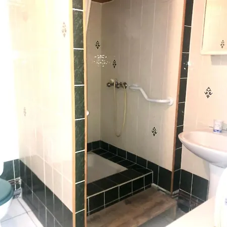 아파트 Maison Avec Jardin Pour 4 Personnes A Argeles Sur Mer *