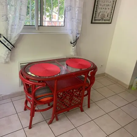 Maison Avec Jardin Pour 4 Personnes A Argeles Sur Mer 아파트 *